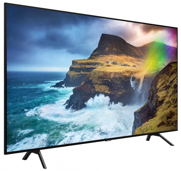 Телевізор Samsung QE-82Q70R